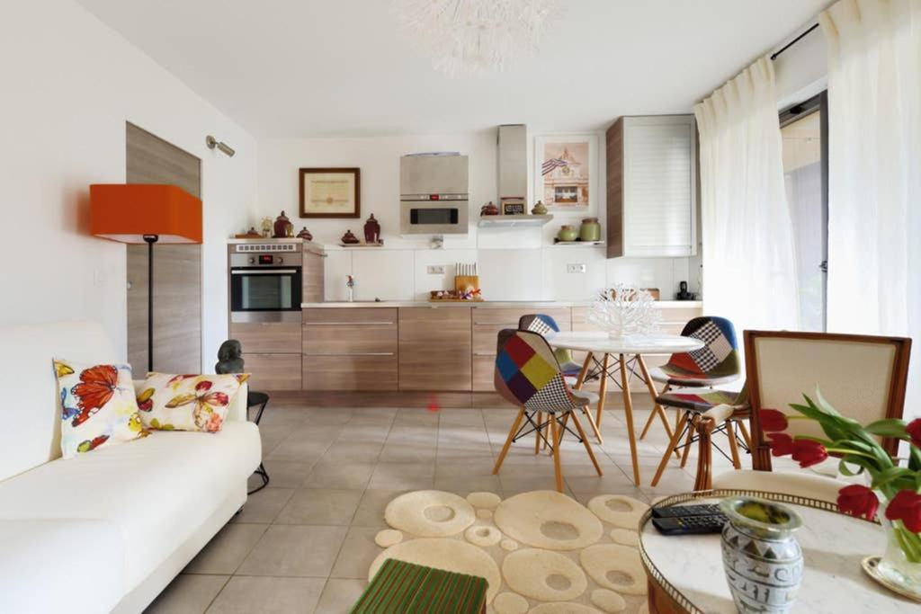 Le Precieux - Superbe Appart Confort Avec Grande Terrasse De 25M2 - Parking Prive Proche Centre Ville D'Aix En Provence - Hopital Hpp - Creps Aix-en-Provence Ngoại thất bức ảnh